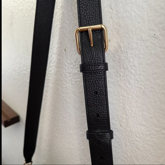 Jamie Leather Crossbody Camera Bag | Coach - Picture 12 of 16